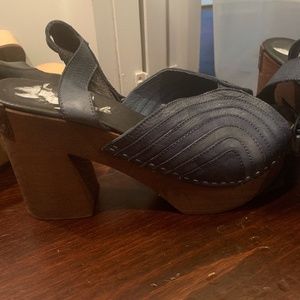 Free People clogs